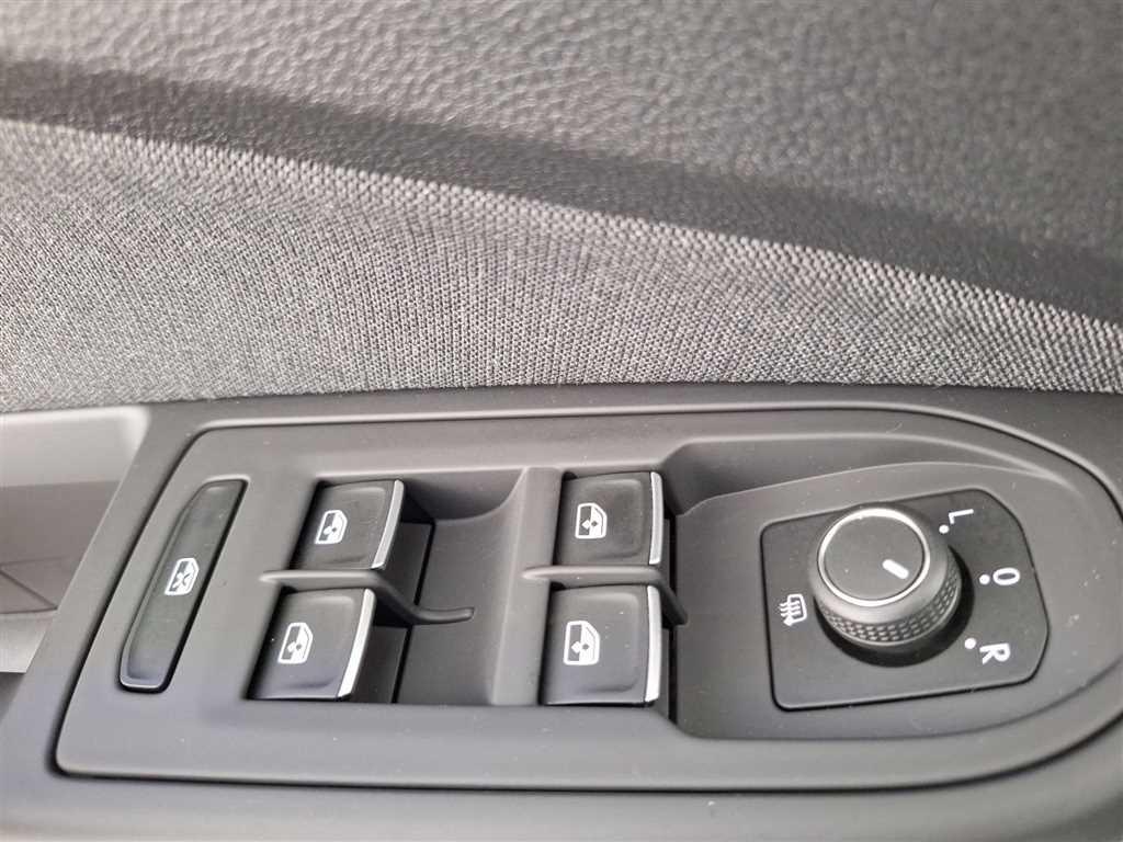 Volkswagen Golf Variant Life 1.0 eTSI DSG Winterpaket Navi, миниатюра 15