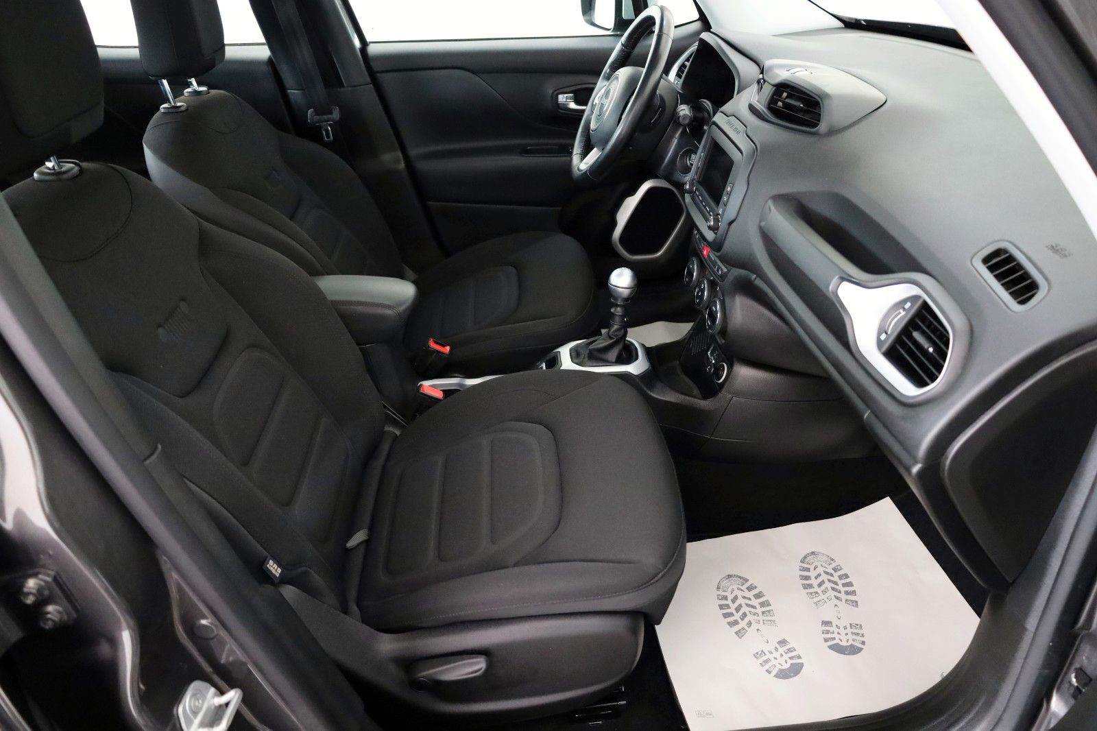 Fahrzeugabbildung Jeep Renegade Limited FWD Navi,SH,PDC