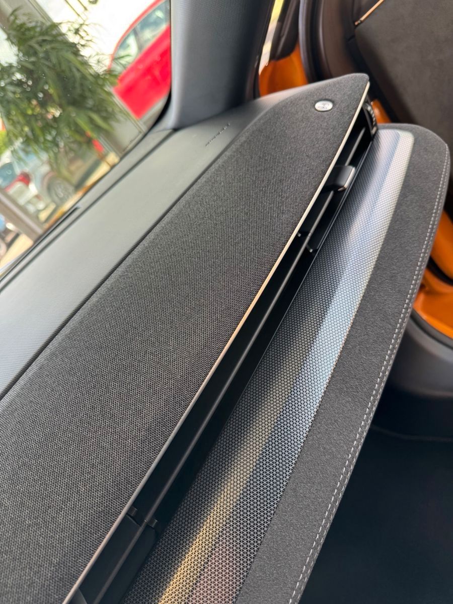 Fahrzeugabbildung Ford Mustang Mach-E GT AWD