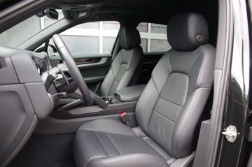Porsche Cayenne - 6
