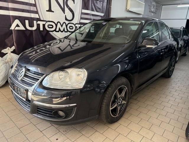 Volkswagen Jetta 1.6 *2. Hand*Klima*SHZ*Klimaauto.*Temp.*