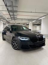 BMW 530 d xDrive M Sport/M-Paket/Vollausstattung - BMW 530 Gebrauchtwagen in München