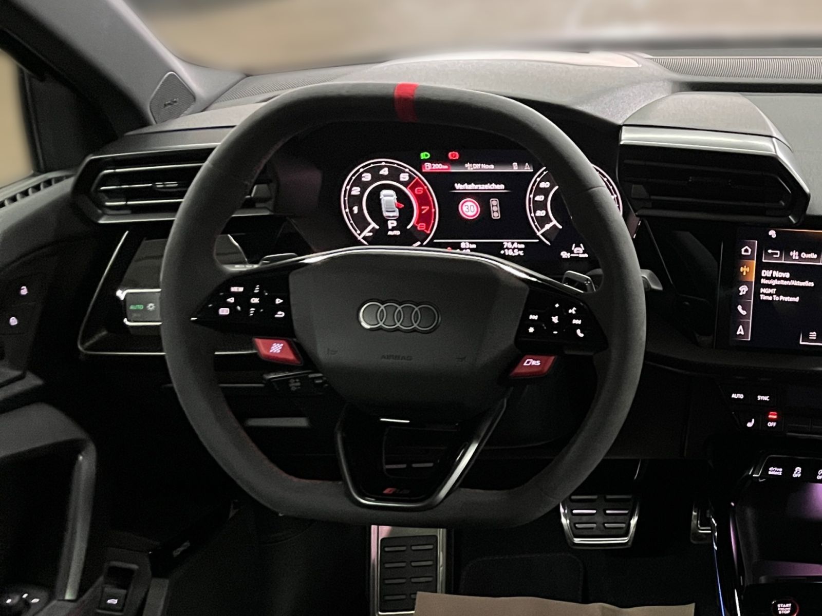 Audi RS 3 Lim. 280  km/h Matrix Pano Sportabgas. Navi foto 10