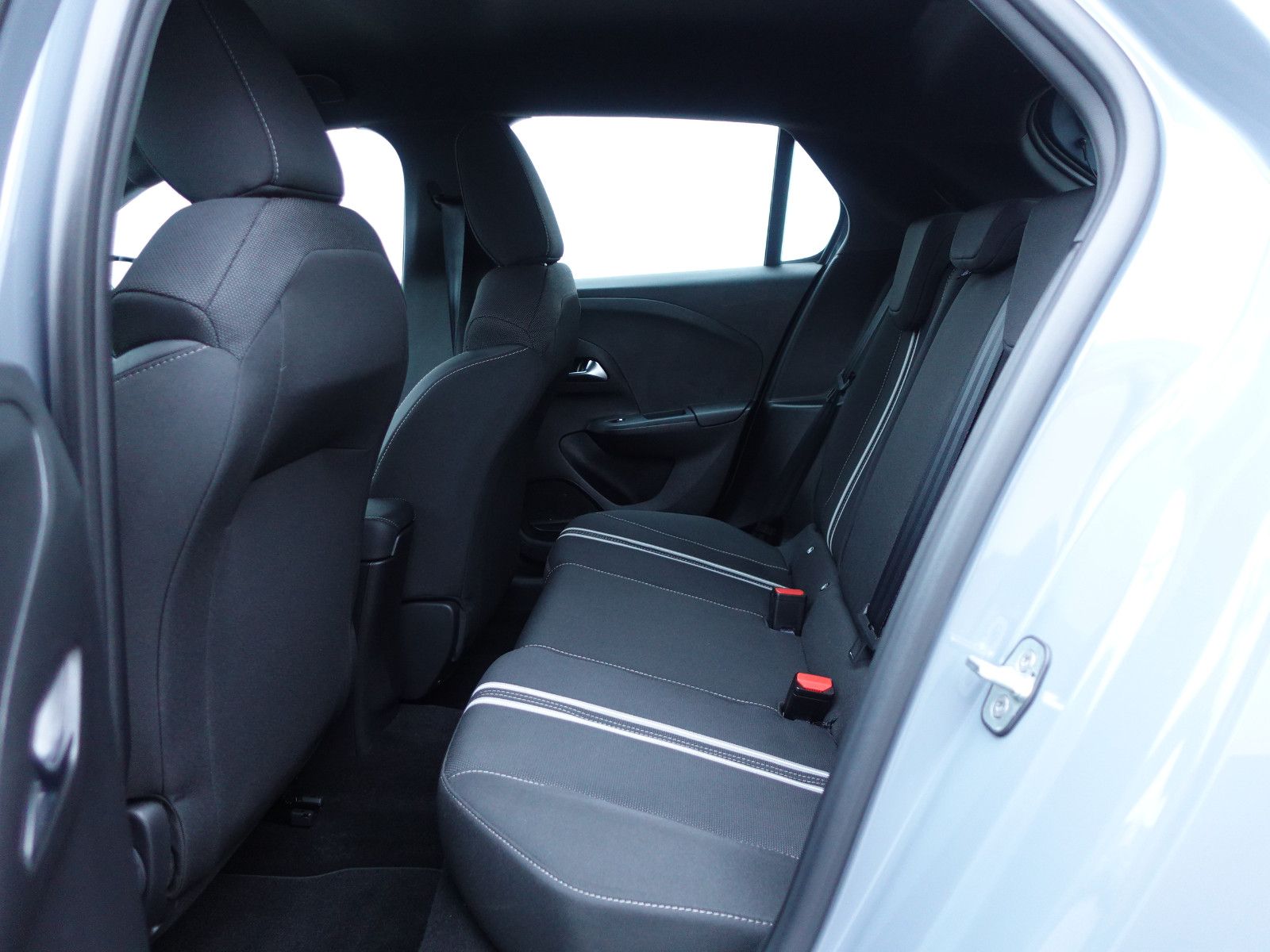 Fahrzeugabbildung Opel Corsa GS 1.2T,MatrixLED,Kamera,Sitzhzg,Allwetter