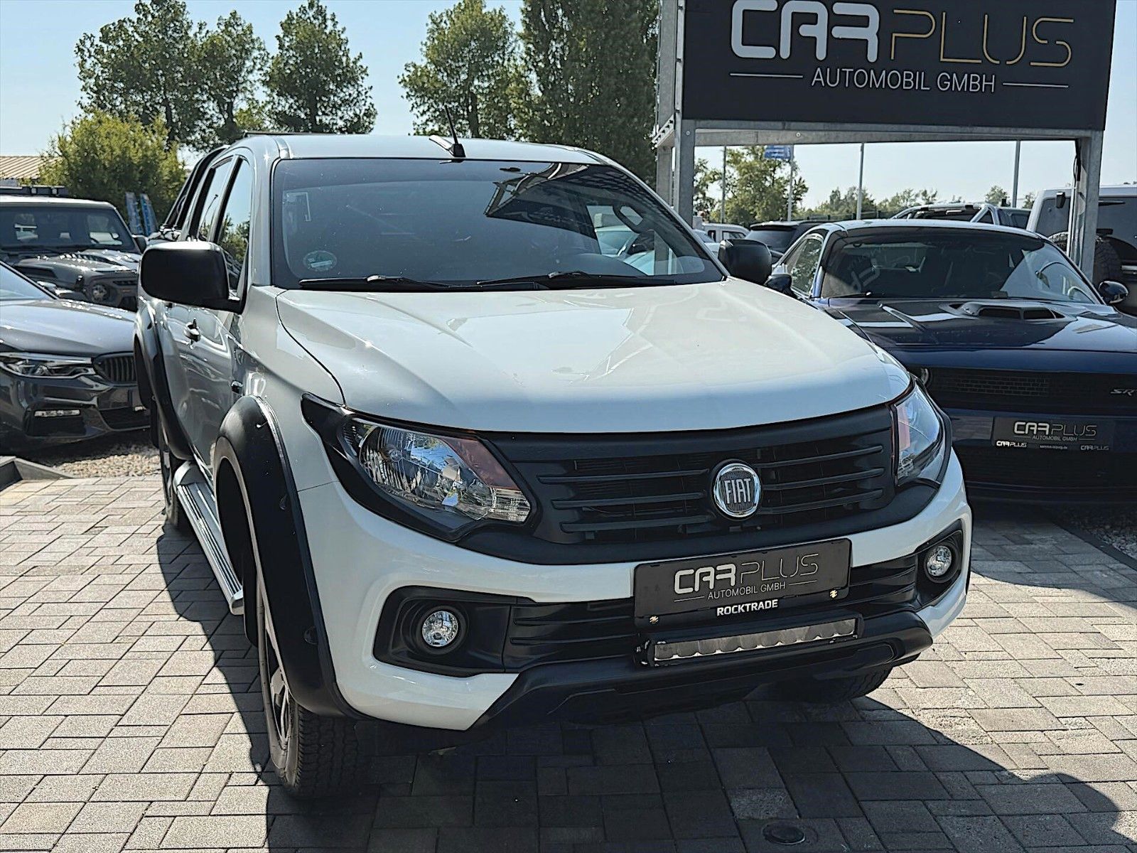 Fahrzeugabbildung Fiat Fullback 2.4 JTD Double Cab Offroad Cross DAB+