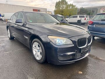 BMW 730 - 10