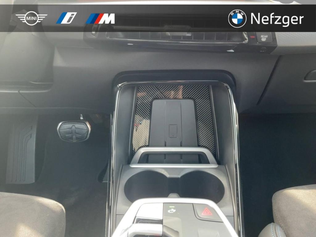 BMW 223 Active Tourer i xDrive M Sport HUD Pano AHK