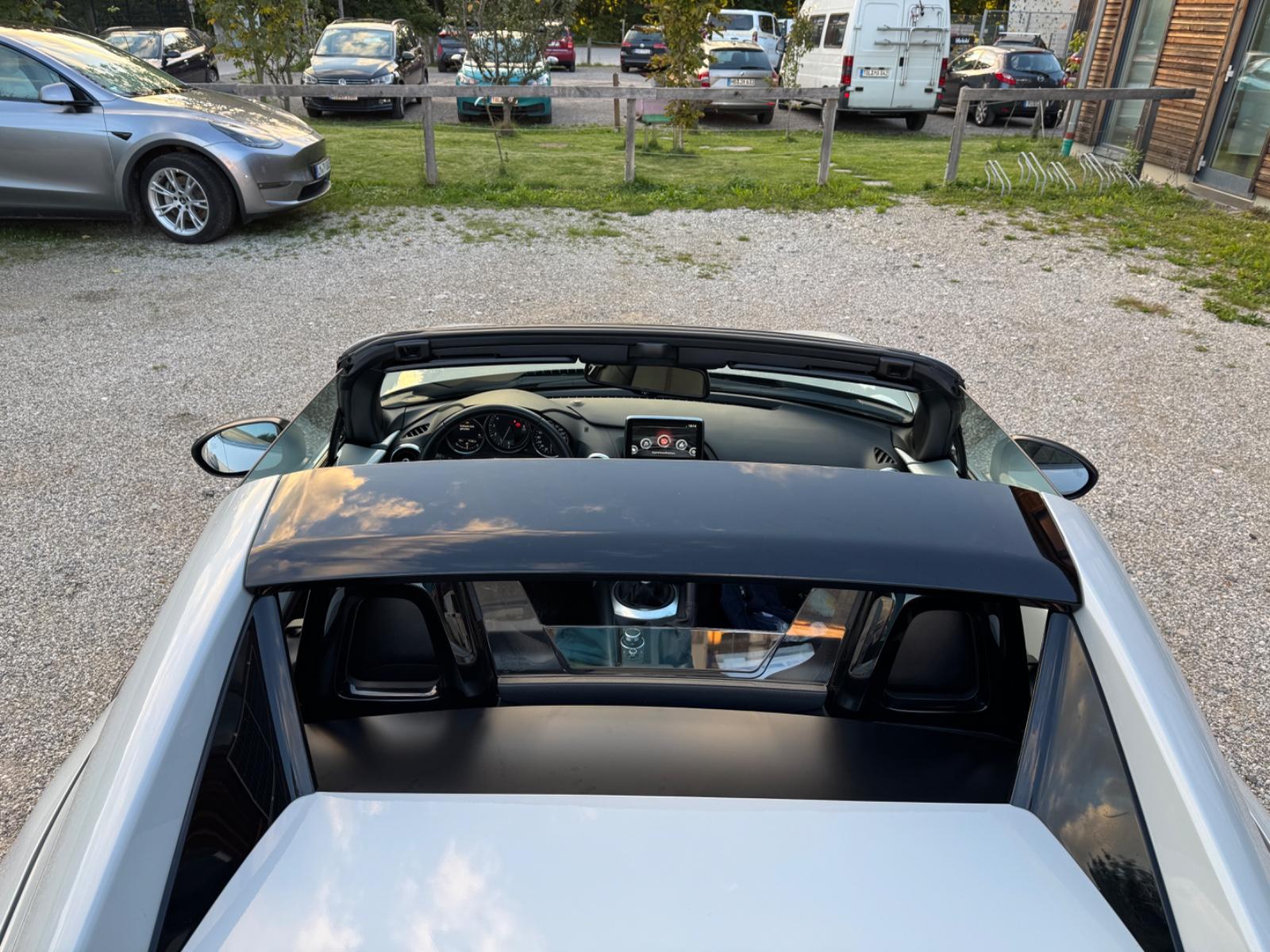 Mazda MX-5 Sports-Line RF 2.0 160PS