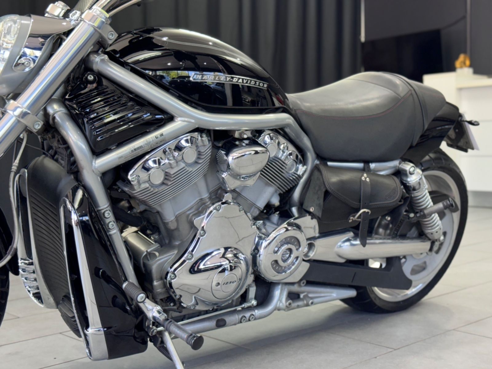 Fahrzeugabbildung Harley-Davidson V-ROD VRSCAWA*ABS*TOP ZUSTAND