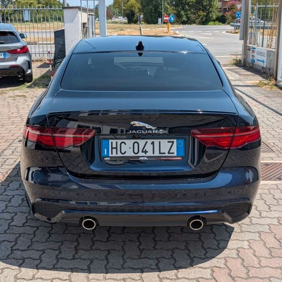 Jaguar XE 2.0 250cv R-Dynamic SE Pelle Navi imagem 3