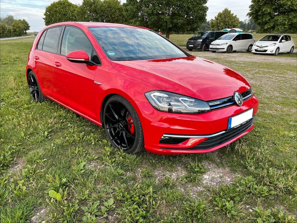 Image of Volkswagen Golf