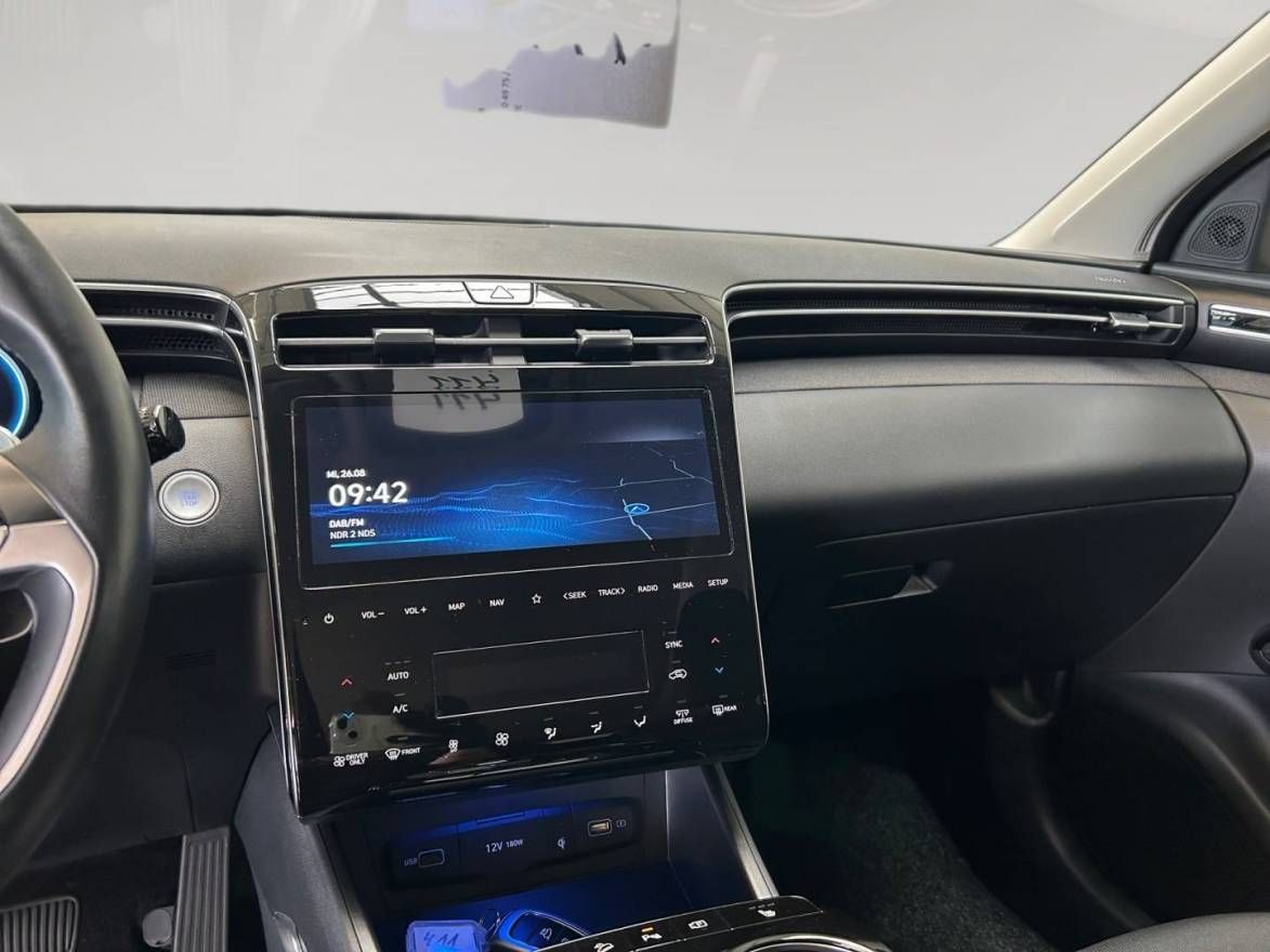 Fahrzeugabbildung Hyundai TUCSON Hybrid Panoramadach