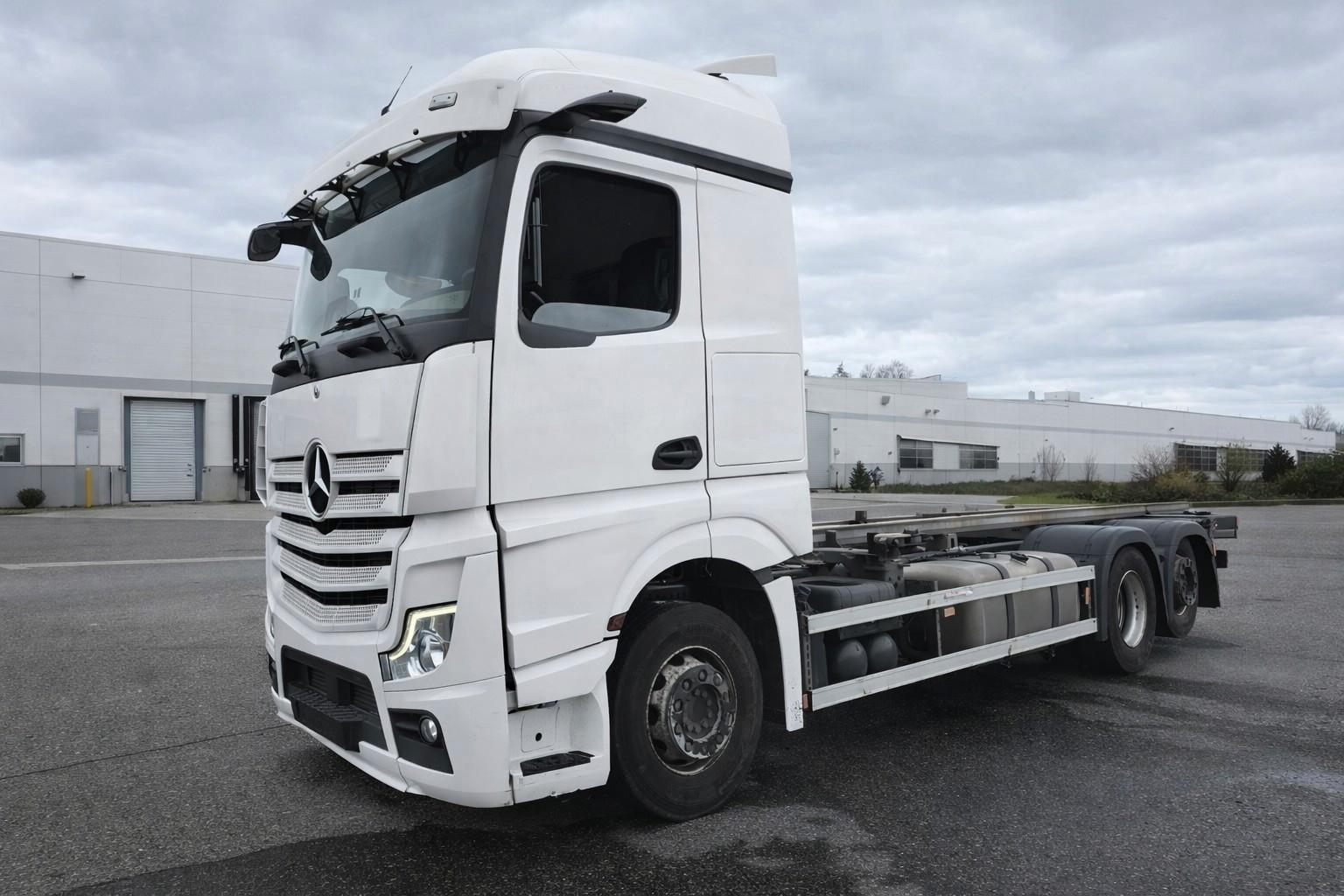 Mercedes-Benz Actros 5 2545 Standard  6x2*ACC*Retarder