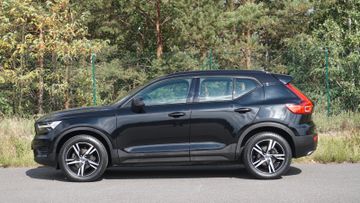 Volvo XC40 - 2