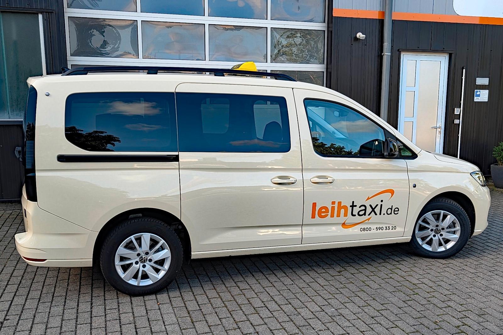 Volkswagen Caddy Maxi AMF-Rollstuhl Taxi TSE DSG LED 7-S.