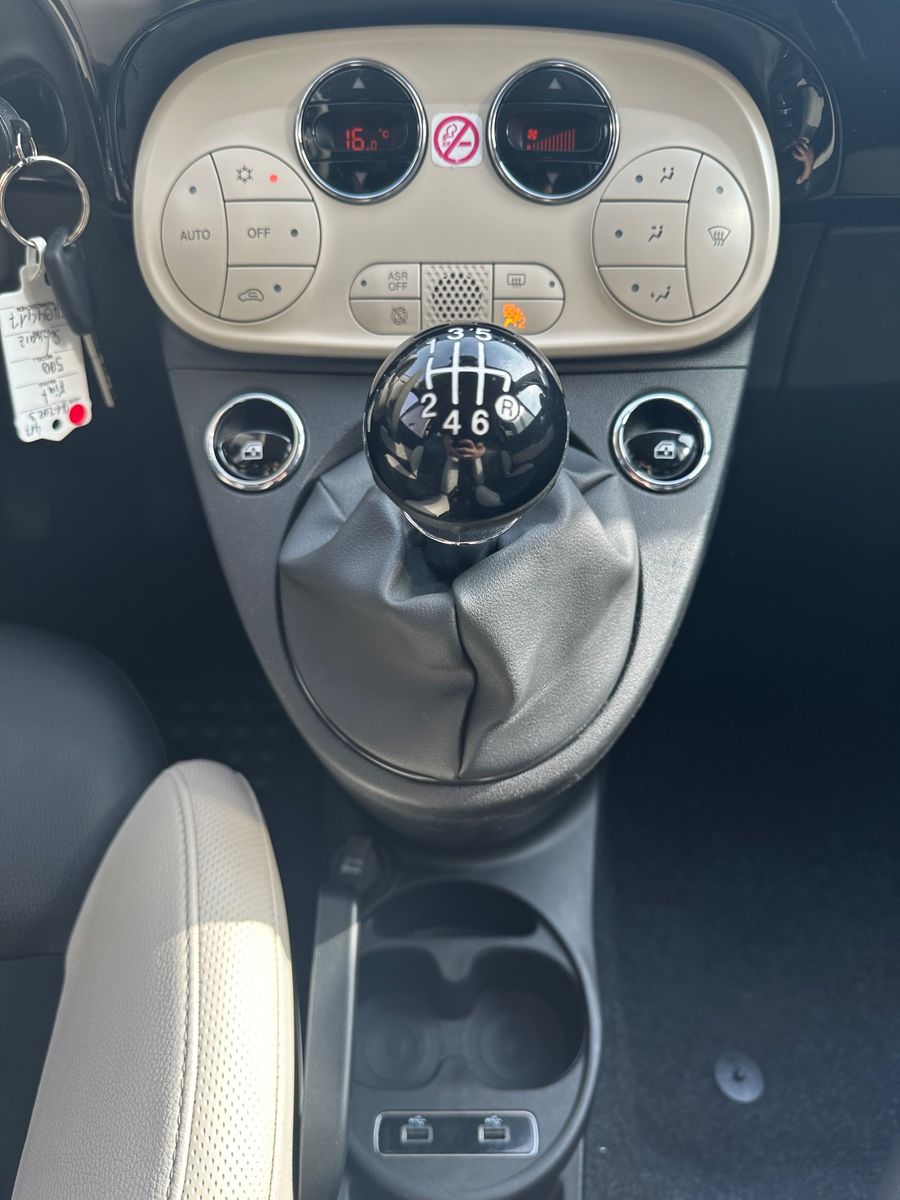Fahrzeugabbildung Fiat 500C 1.0 GSE Mild-Hybrid Dolcevita CARPLAY