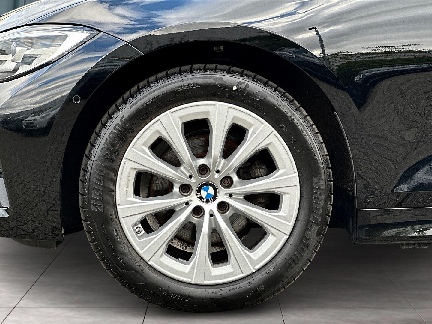 BMW 318d Touring Advantage HiFi DAB WLAN Standhzg.