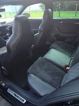Skoda Superb 2.0 TDI SCR DSG SportLine Combi SportLine - Skoda Superb mit Diesel-Antrieb: Schwarz, Kombi