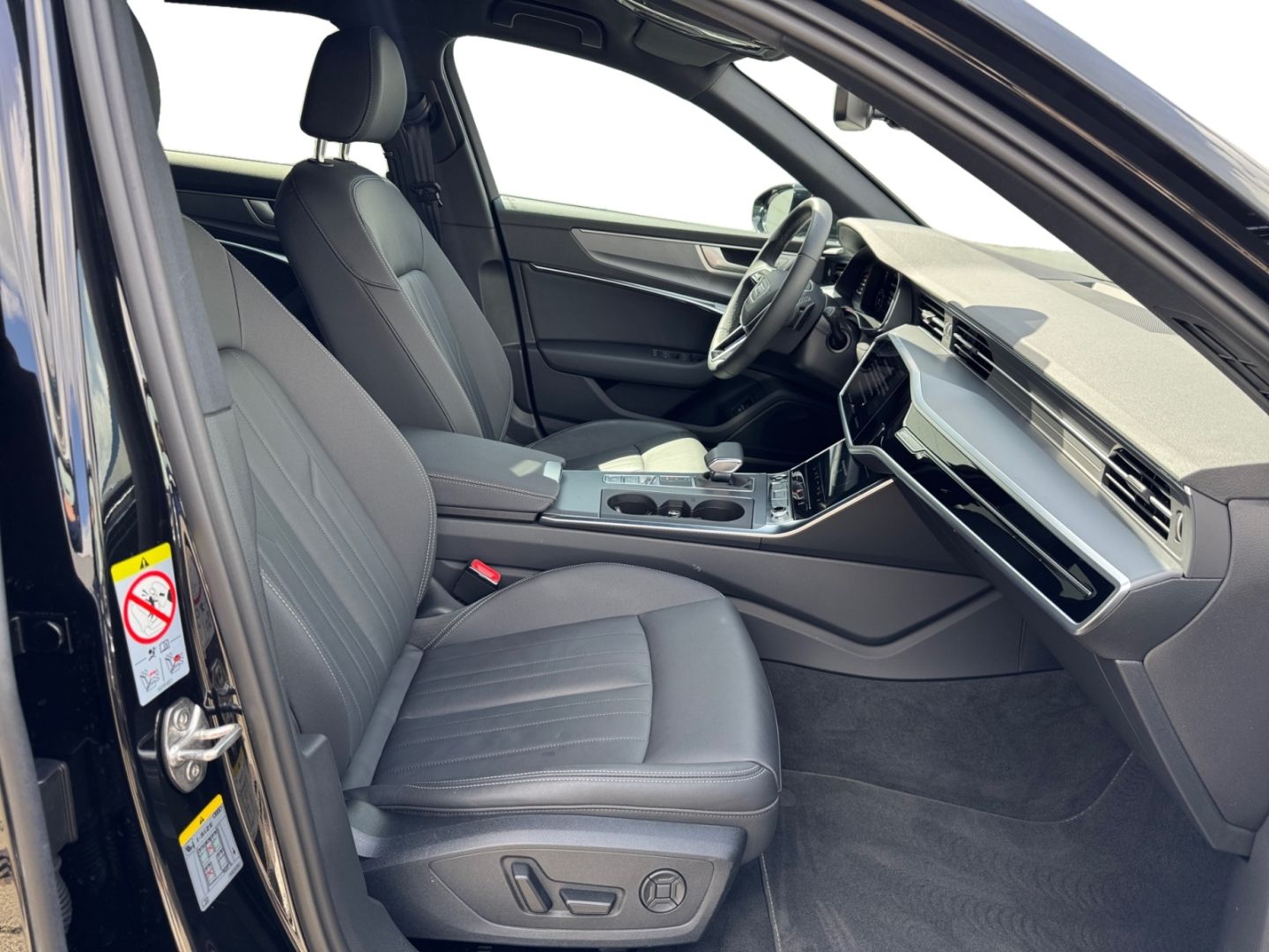 Audi A6 - Bild 12