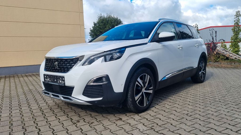 Image of Peugeot 5008