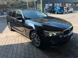 BMW 530 5 Touring 530 d xDrive Sport Line - BMW 530 Unfallwagen