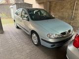 Renault megane 1.6 - gebrauchte Renault Megane aus dem Jahr 2001