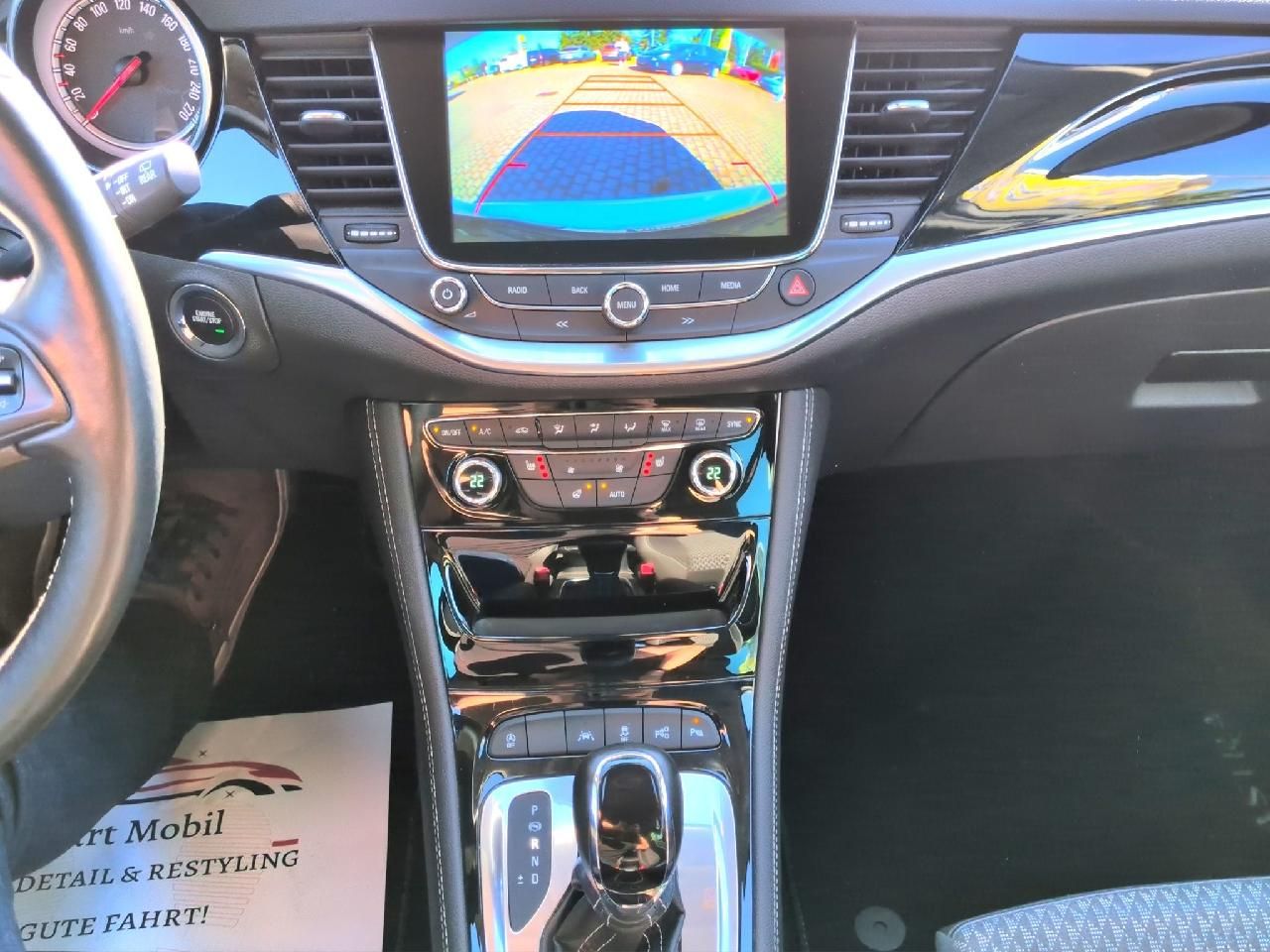 Fahrzeugabbildung Opel Astra ST Innovation Automatik AHZV-Privatverkauf