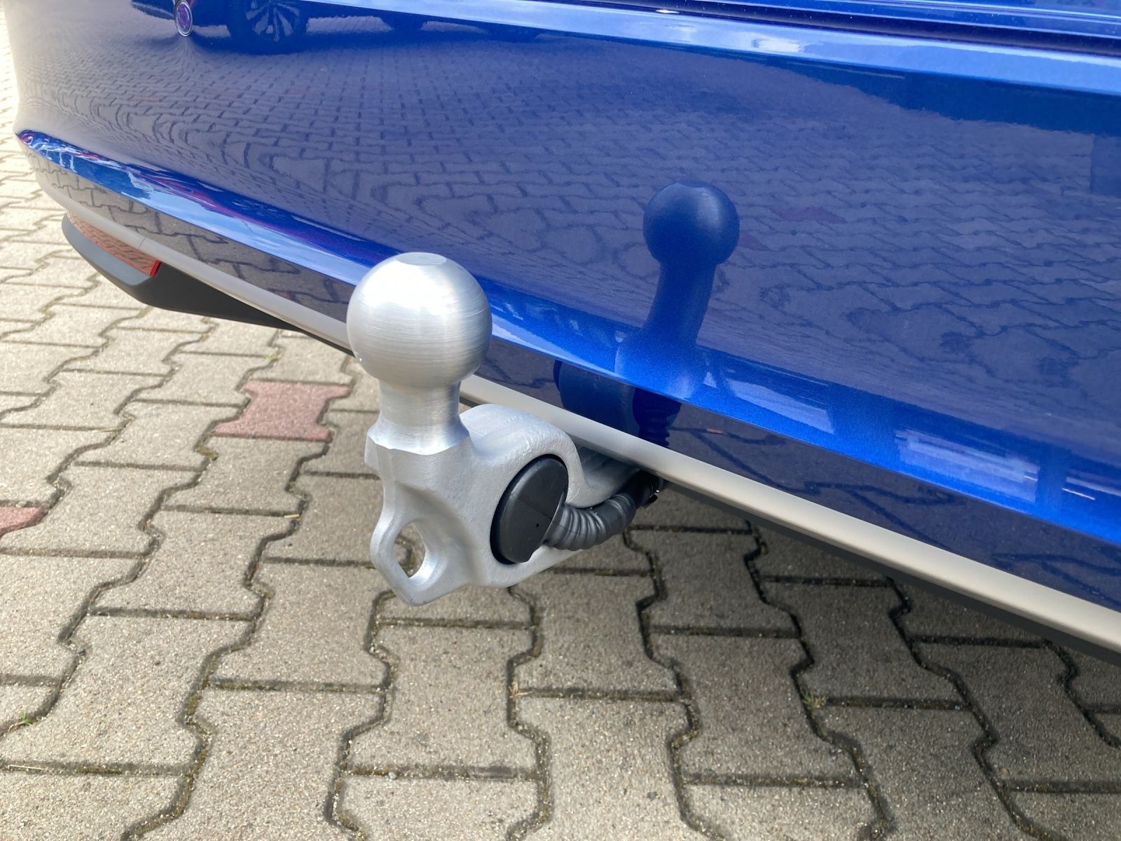 Fahrzeugabbildung SKODA Superb Combi L&K 2.0 TDI 142kW 4x4 L&K Matrix, S