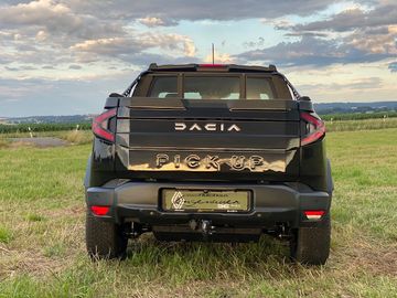 Dacia Duster Pickup Full Hybrid 150 ECO-G 4x4 Allrad