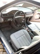 Mercedes-Benz E 300 TD KLIMA H-ZULASSUNG AHK SEGIN 18 W124 T - Mercedes-Benz E 300 aus 1995 mit Diesel-Antrieb