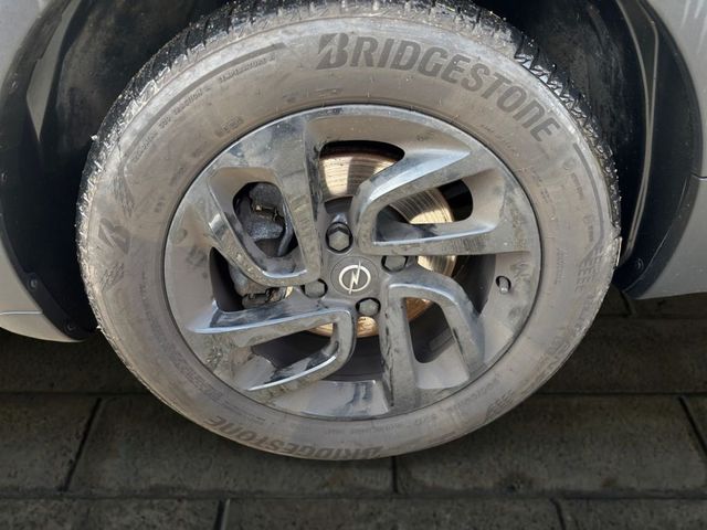 Crossland X 1.2 Design Line