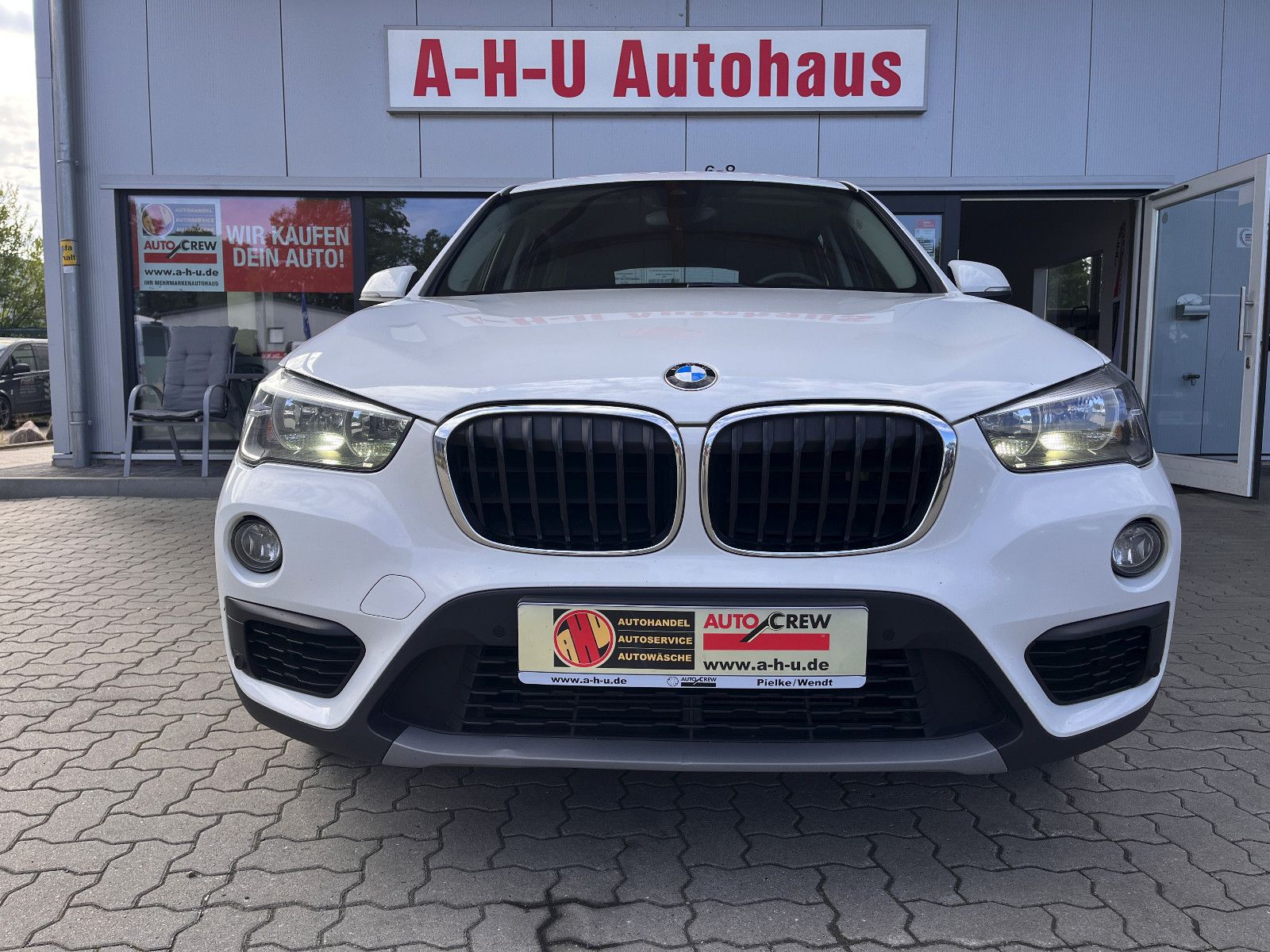 Fahrzeugabbildung BMW X1 sDrive 18 d