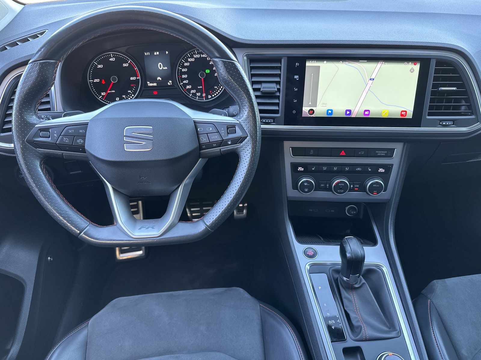 Fahrzeugabbildung SEAT Ateca 2.0 TDI DSG 4Drive FR NAV+LED+AHK+KAM+1HD