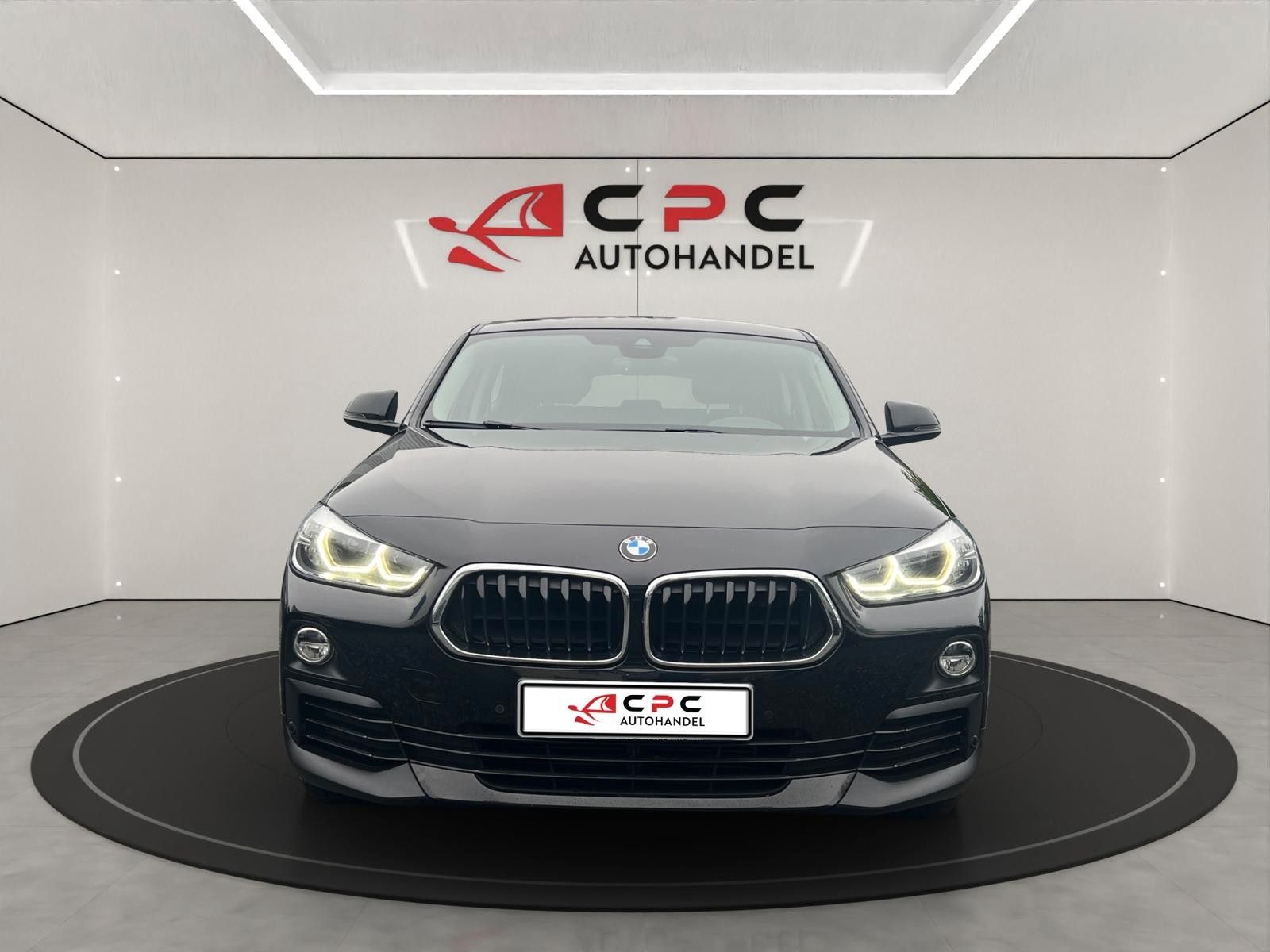 BMW X2 sDrive 18 d Advantage foto 2