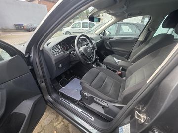 Volkswagen Tiguan - 10