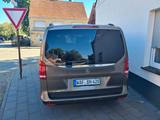 Mercedes-Benz V 220 CDI AVANTGARDE lang AVANTGARDE - mit Diesel-Antrieb: Gold, Vollleder