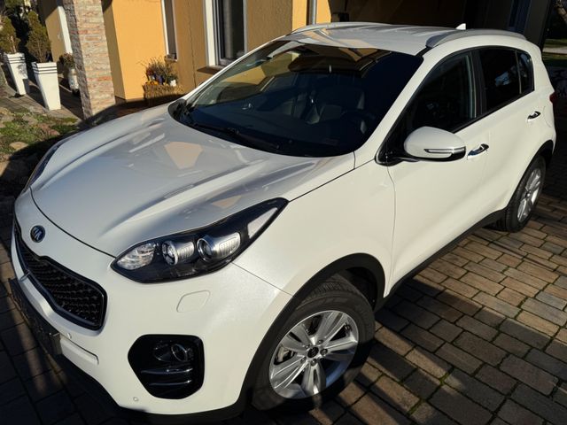 Kia Sportage 1.6 GDI 2WD Spirit LED AHK SHZ 1.Hand