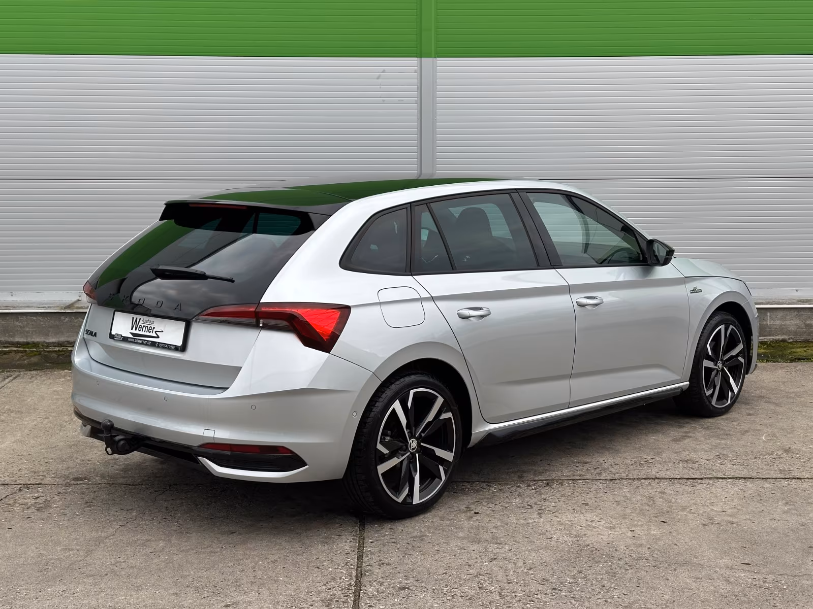 Skoda 116PS Monte Carlo ACC PADACH KAMERA eHK LM18"