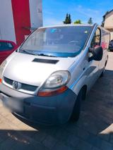Renault Trafic - gebrauchte Renault Trafic aus dem Jahr 2005