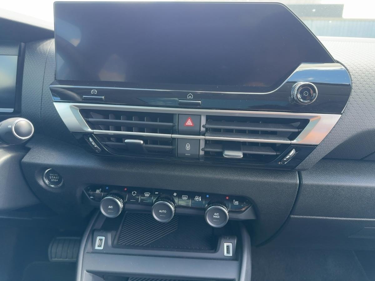 Citroën ë-C4 Shine 136