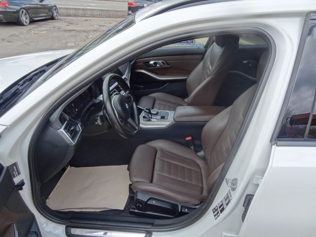 Fahrzeugabbildung BMW 320d xDrive M Sport/Laser/Leder/Virtual/AHK/1.Hd