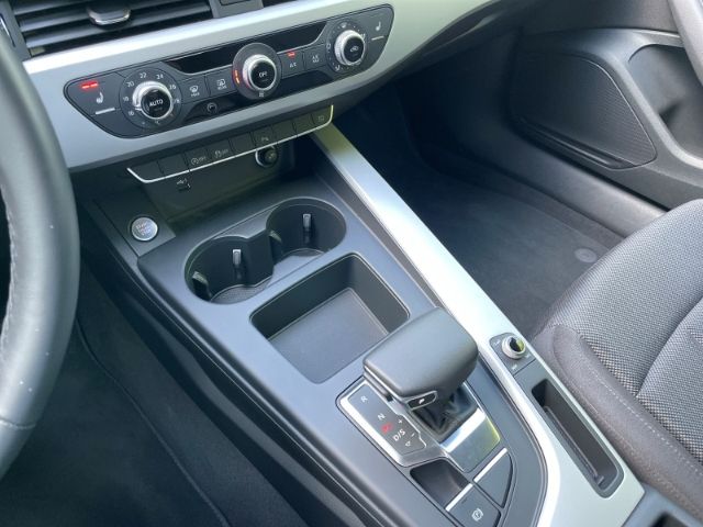 Fahrzeugabbildung Audi A4 35 2.0 TFSI Avant Autom. Navi, Rückfahrkamera