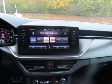Fotografie 11 des Skoda Kamiq Monte Carlo 1.5 DSG AHK Navi