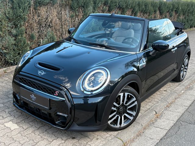 MINI Cooper S Cabrio*Leder*Neuzustand*