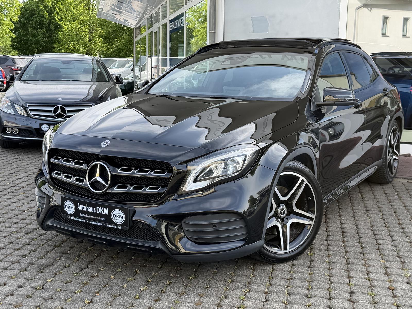 Mercedes-Benz GLA GLA 250 4Matic Pano/360°/Allrad