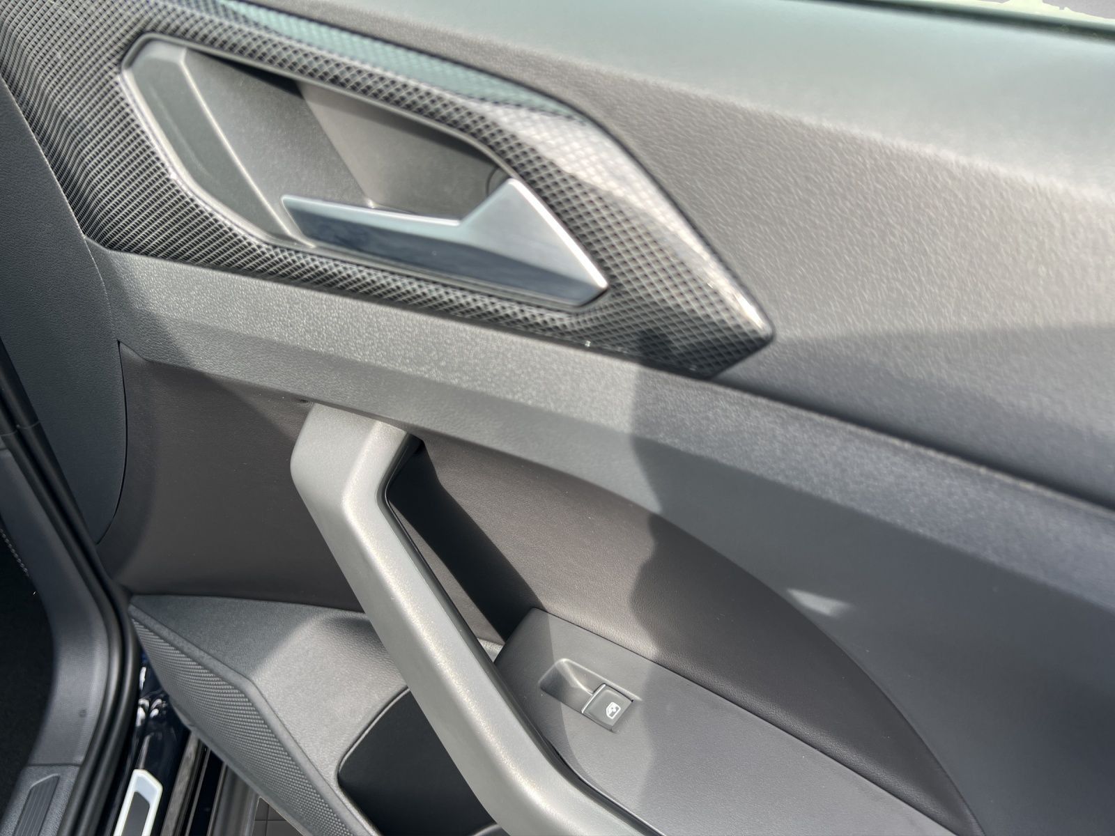 T-Cross R-Line 1.5 TSI DSG AHK*Navi*ACC