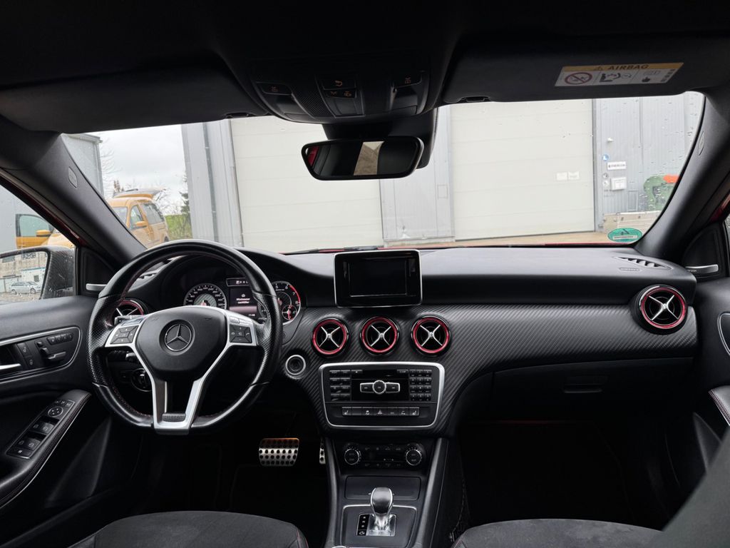 MERCEDES-BENZ A-Class 2013