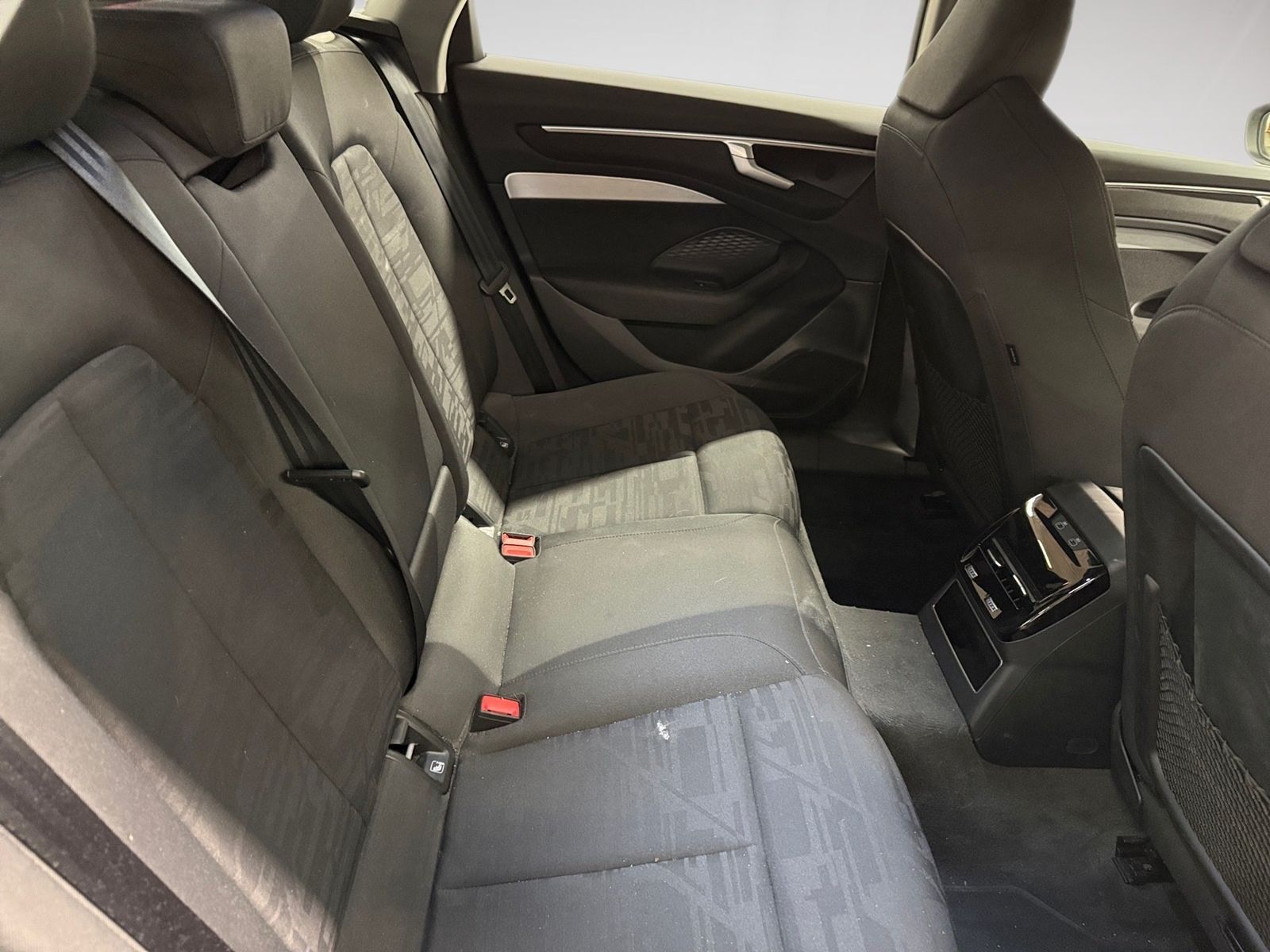 Audi A6 - Bild 10