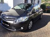 Toyota Auris 1,6-l-Valvematic Travel MultiMode Travel - Toyota Gebrauchtwagen in Mainz