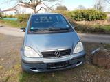 Mercedes-Benz A 140 CLASSIC  - blaue Mercedes-Benz A 140
